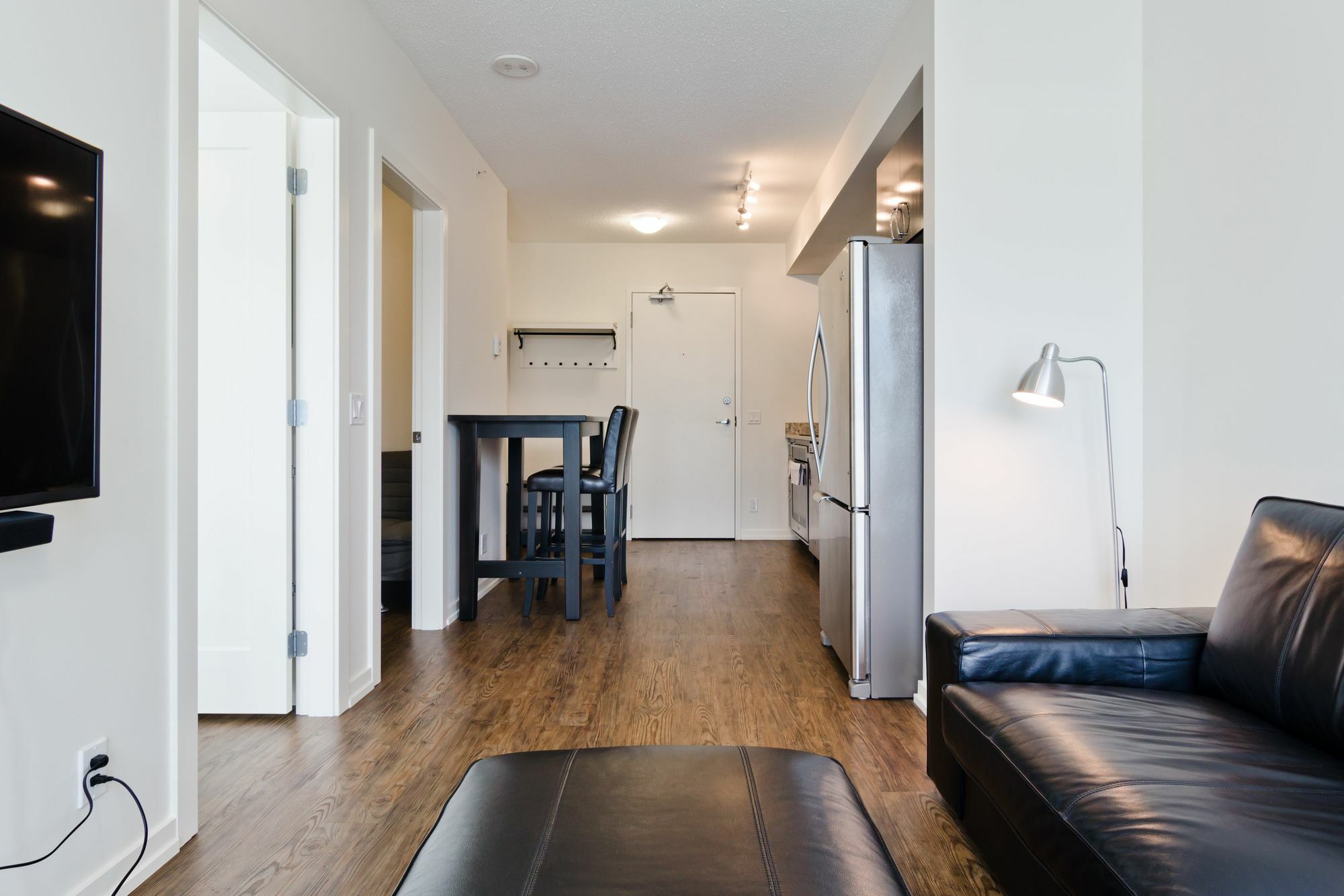 Suite Digs N3 YYC Exterior foto