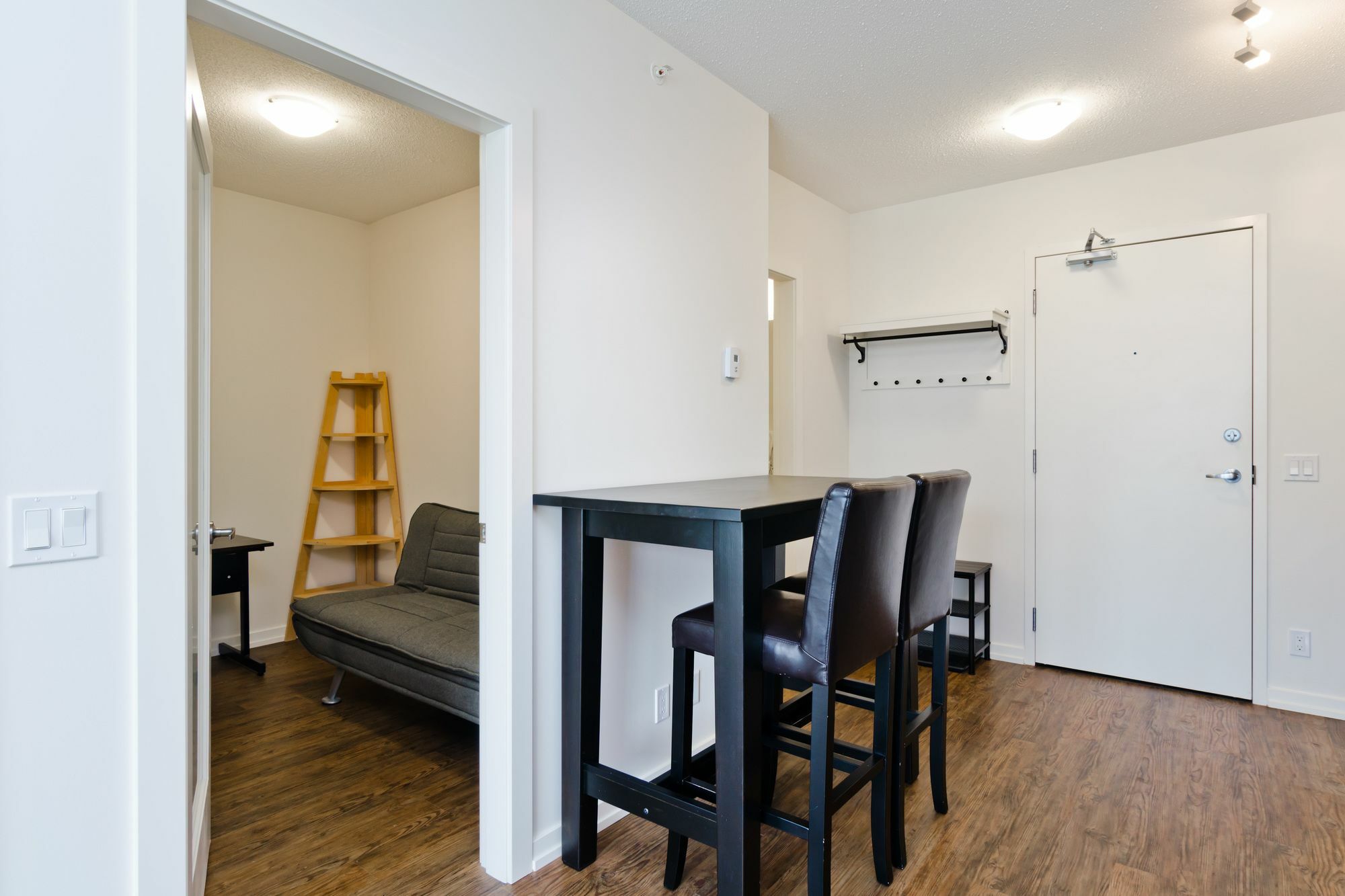 Suite Digs N3 YYC Exterior foto
